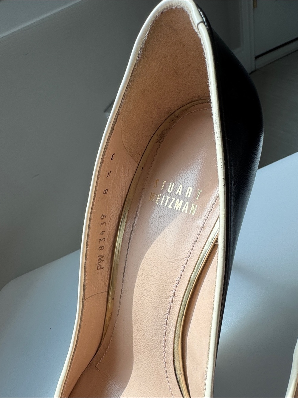 Stuart Weitzman Black Leather Pointed Pumps with Cream Trim - Picture 2 of 5